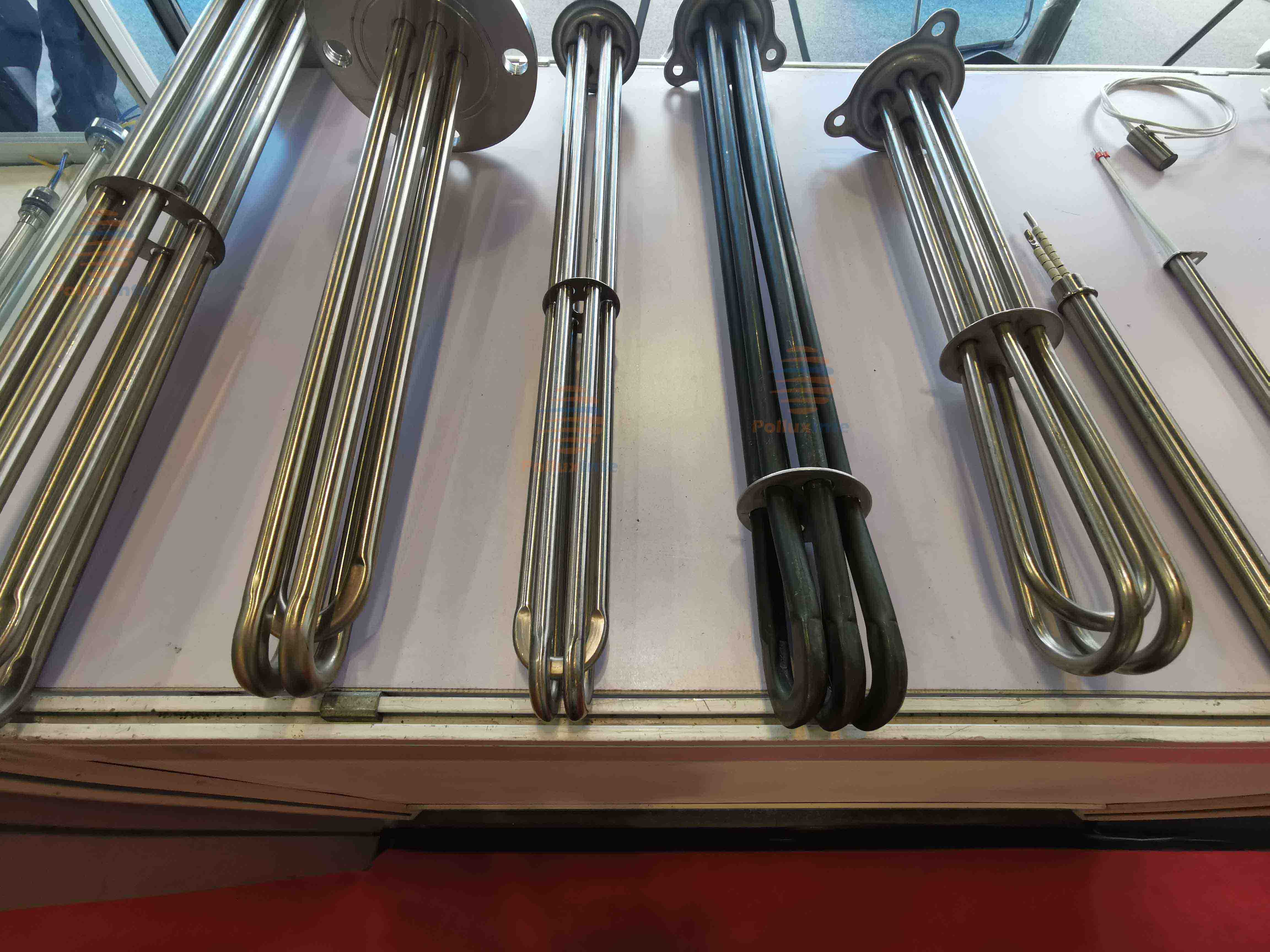 Really understand the electric heating tube to let him serve you better. Really understand the electric heating tube to let him serve you better.
